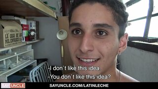 La Construction Garçon Suce La Bite Pour De L&#039;Argent Supplémentaire